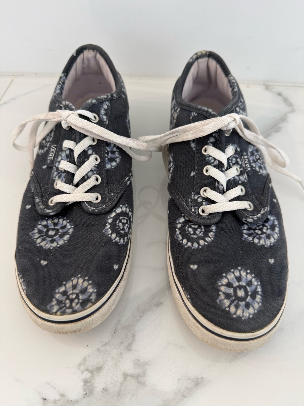Vans Authentic Dandelion Medallion Sneakers Men 6 Women 7.5 Dark Gray Low